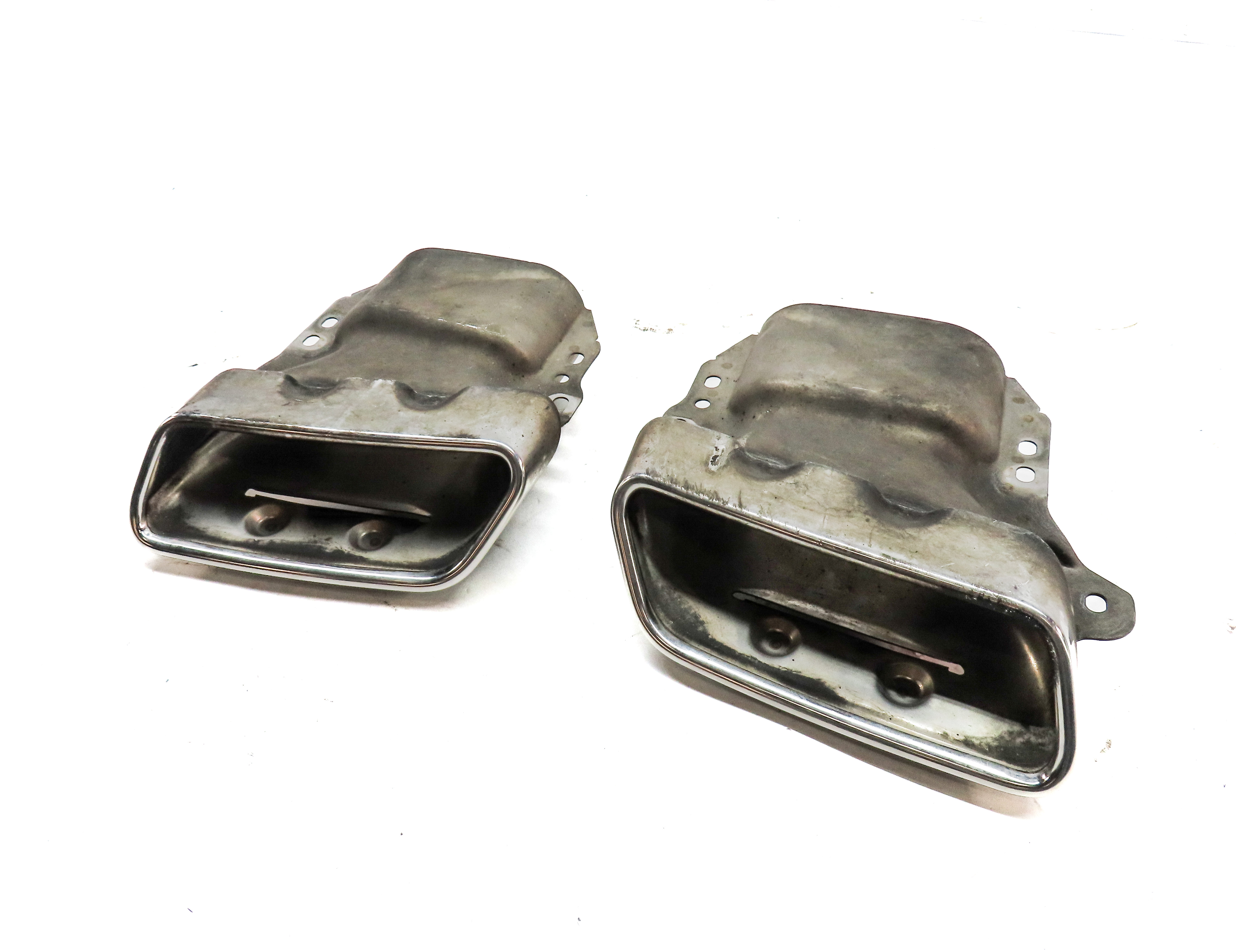 13-19 MERCEDES GL GLS ML (X166) 4.6L REAR LEFT & RIGHT MUFFLER EXHAUST TIP SET 2 — exact item pictured